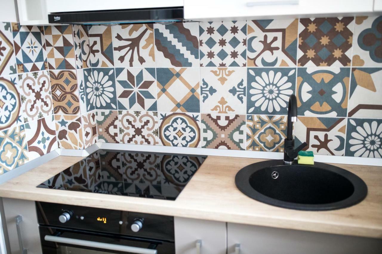 Sunshine Apartament Târgu-Mureş Екстериор снимка